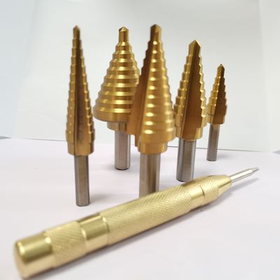 6 punti 3/16 di perforazione concentrare automatica Diamond Core Drill Bits di titanio a spirale