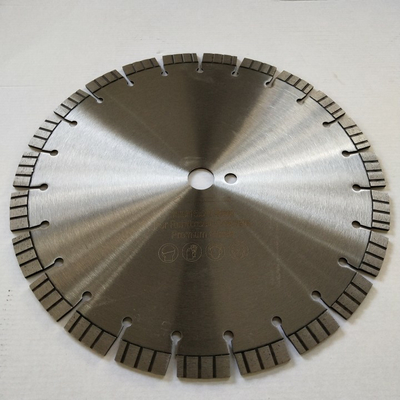 350mm che il laser ha saldato il diamante Turbo segmentato la lama per sega per il taglio del cemento armato