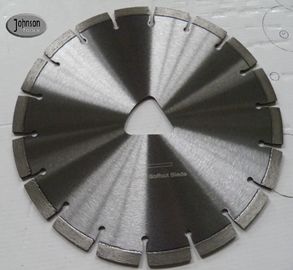 Il calcestruzzo a 10 pollici del diamante del taglio di Soff le lame per sega con il foro interno del triangolo
